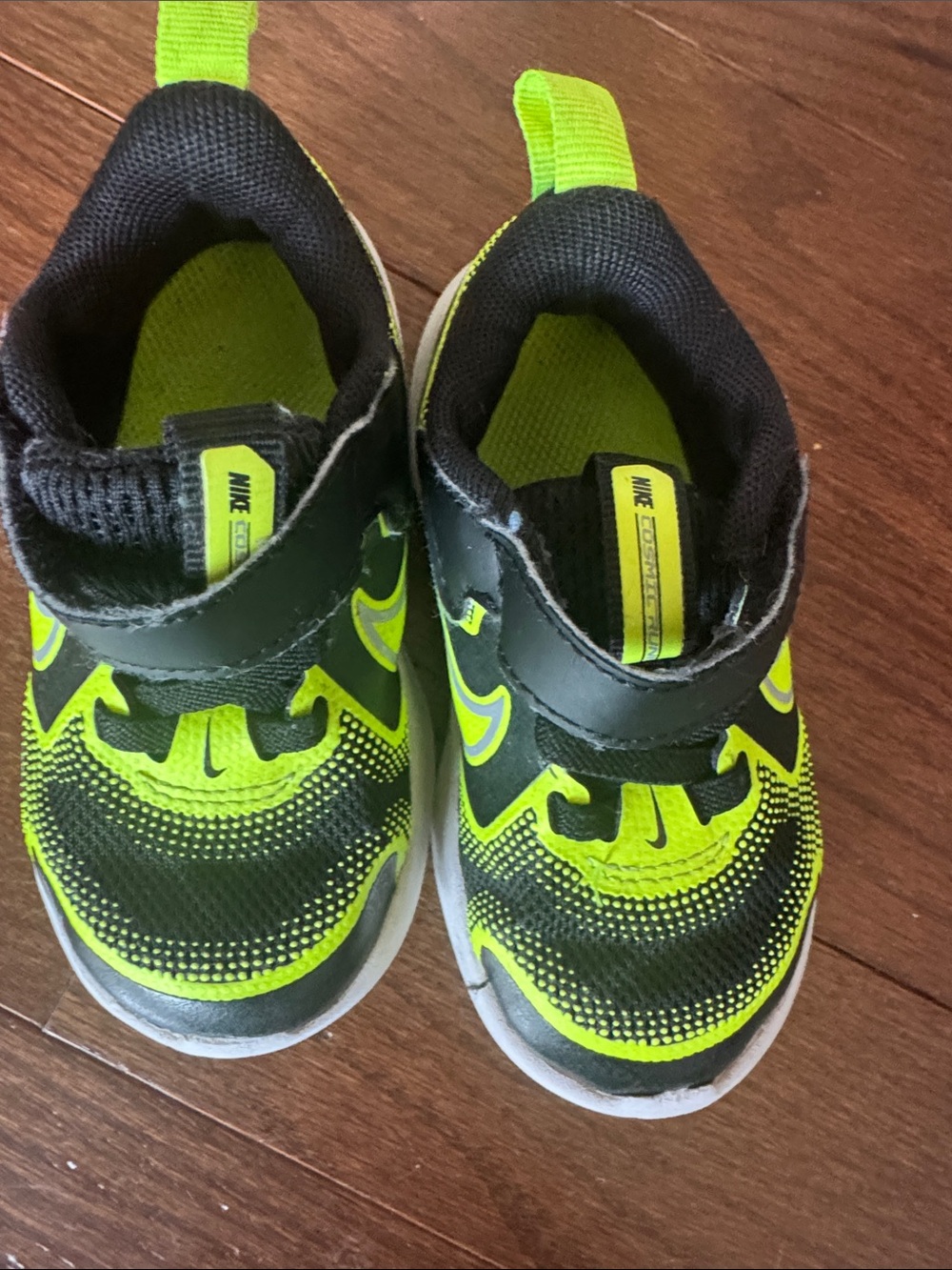 Nike Kids' Black and Neon Green Athletic Sneakers
